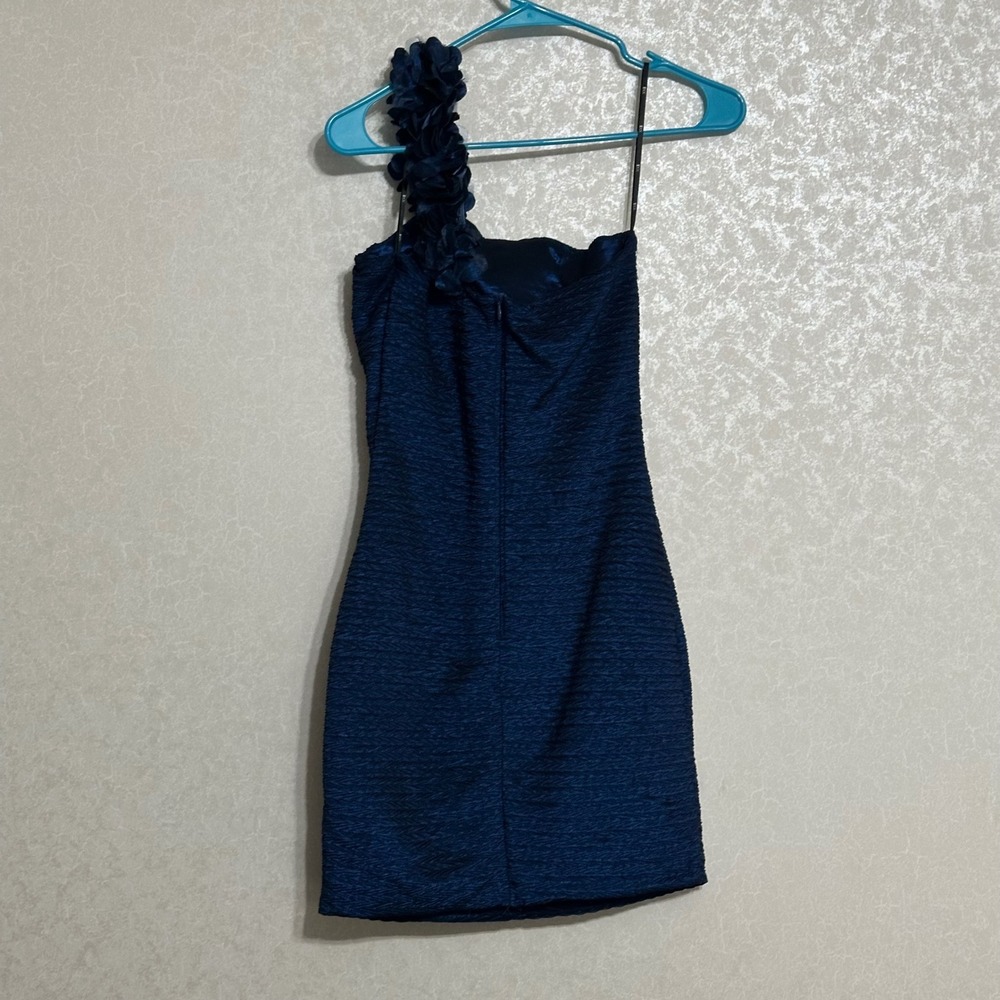 XXI Forever One Shoulder Navy Blue Textured Mini Dress Bodycon Sheath Party Sz S - Picture 2 of 7
